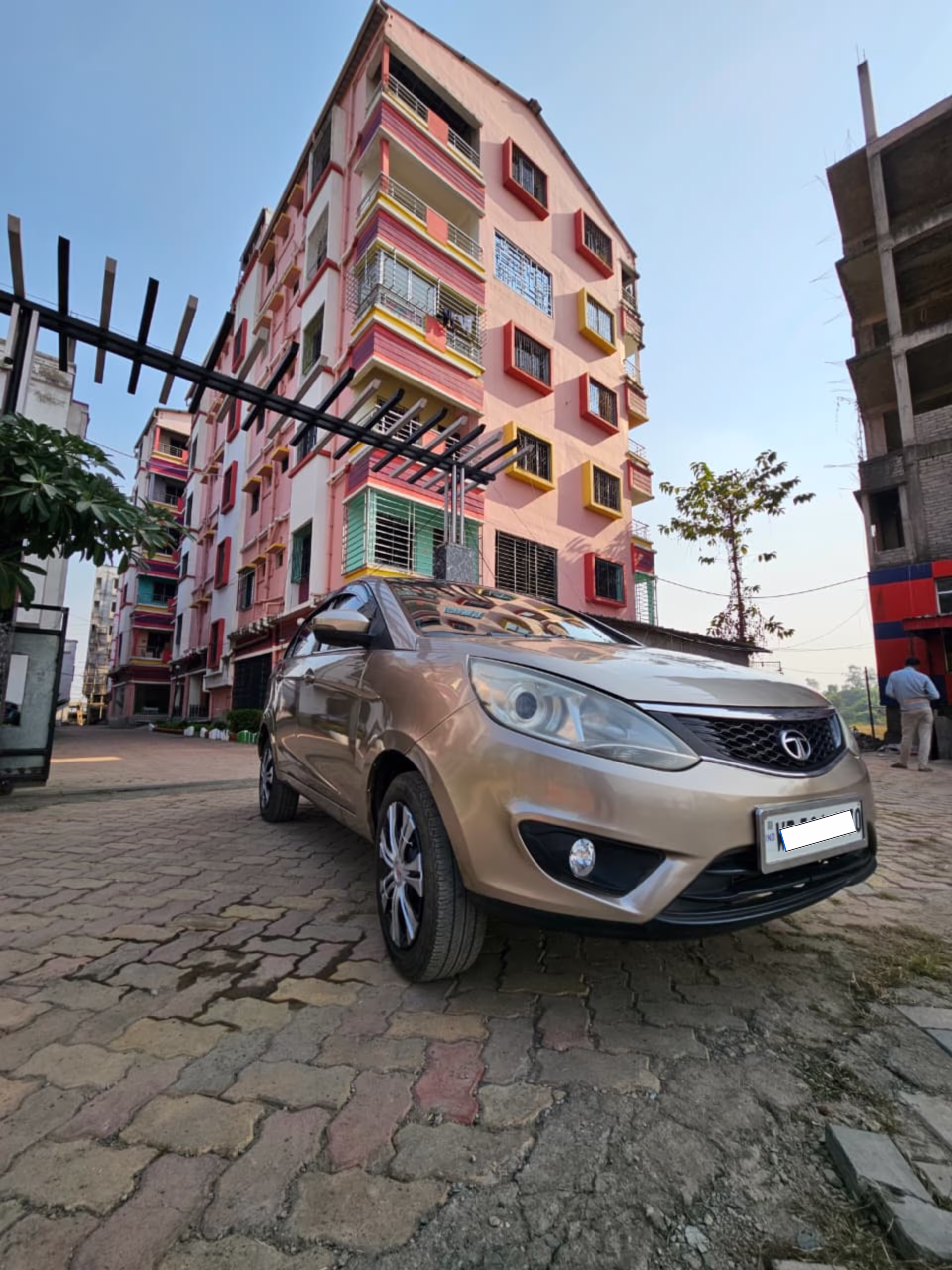 2016 Tata Zest XM QJET - Image 2