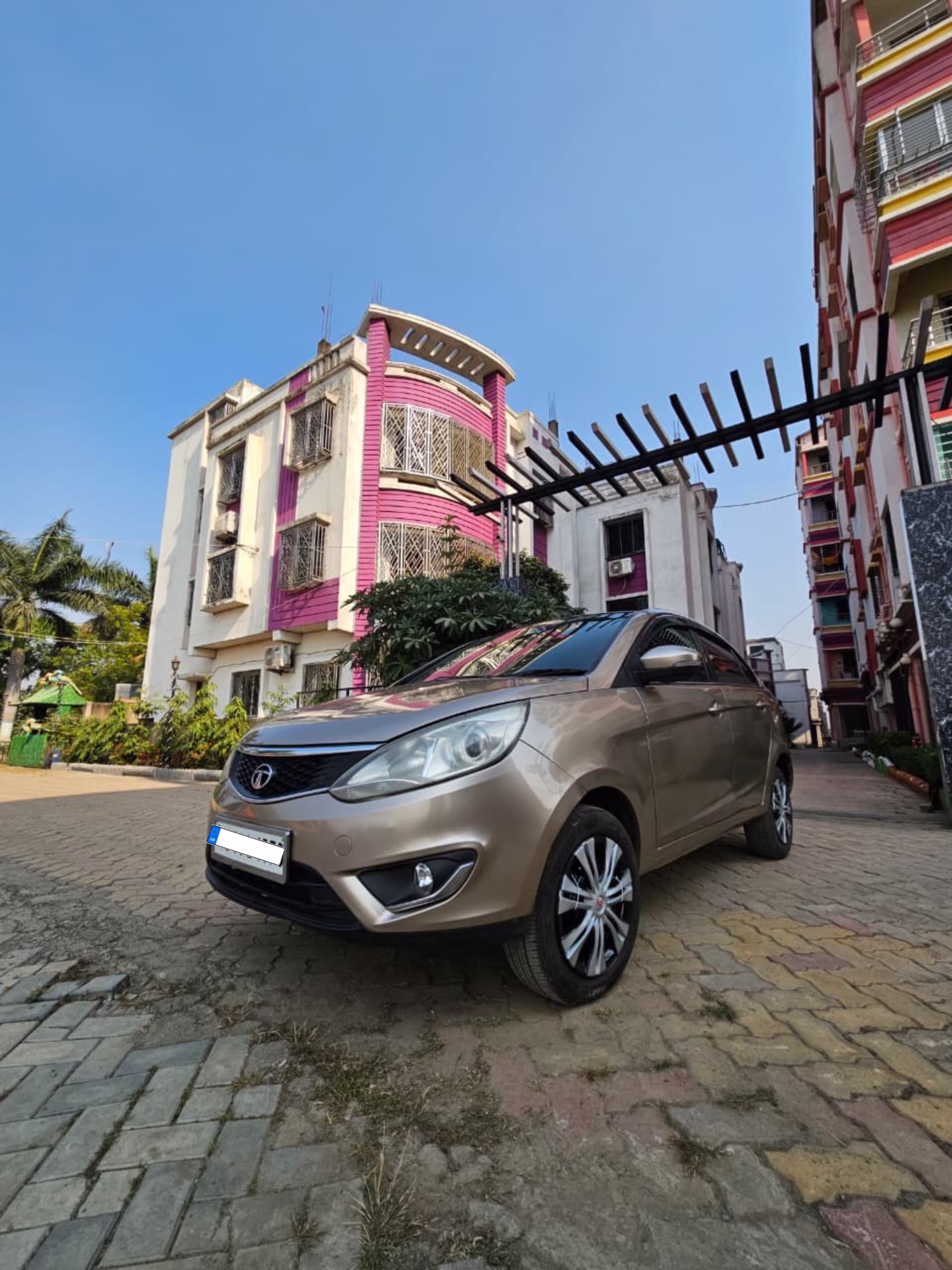 2016 Tata Zest XM QJET - Image 4